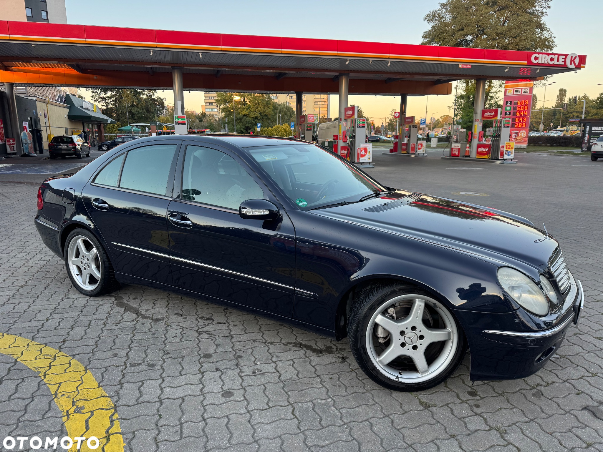 Mercedes-Benz Klasa E 320 CDI Elegance - 4