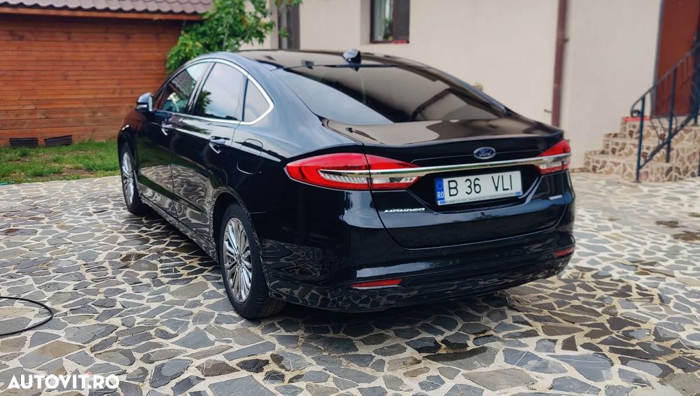 Ford Mondeo 2.0 HEV Titanium - 3