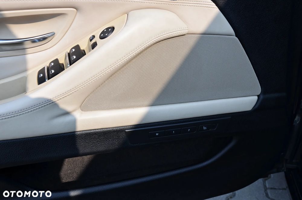 BMW Seria 5 - 33