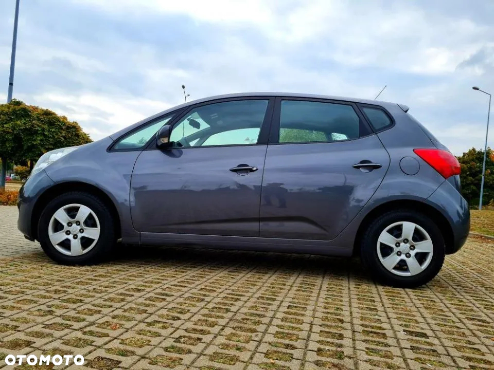 Kia Venga 1.4 L - 5