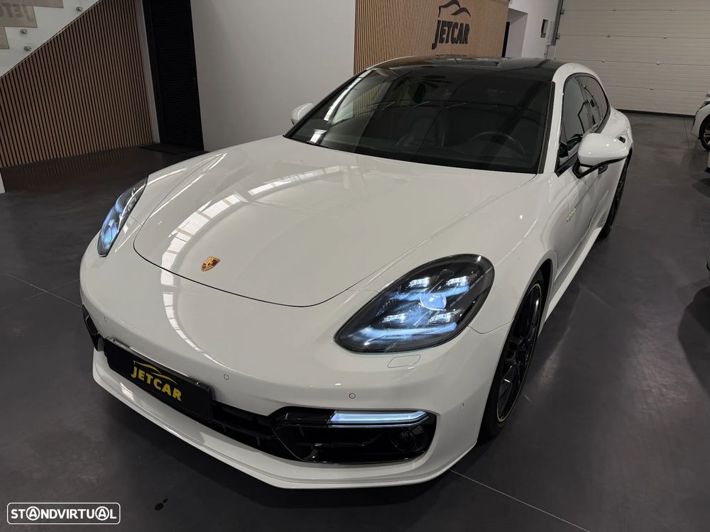 Porsche Panamera Sport Turismo 4 E-Hybrid Platinum Edition - 17