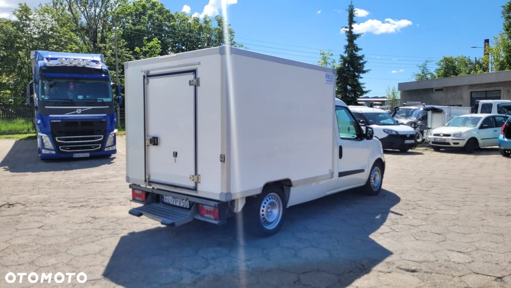 Fiat Doblo - 17