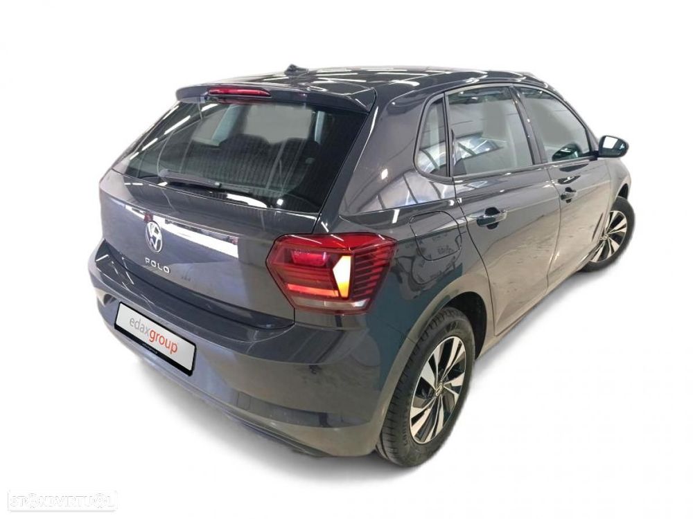 VW Polo 1.0 Confortline - 2