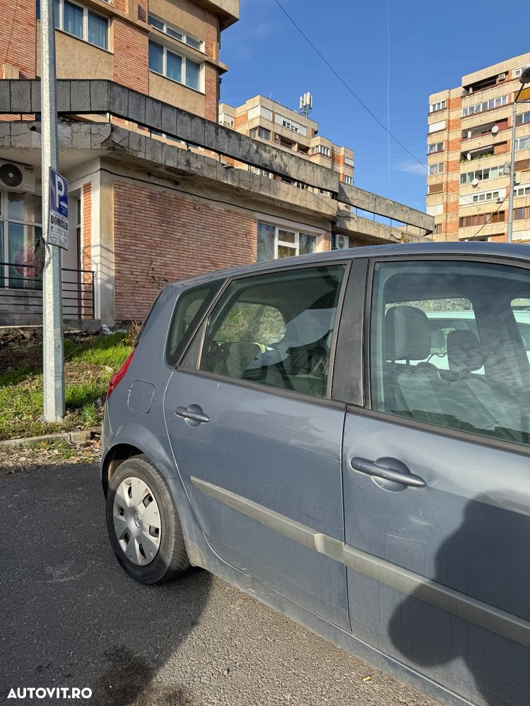Renault Scenic - 3
