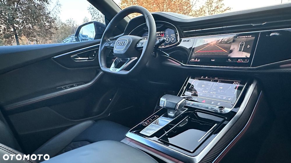 Audi RS Q8 - 25