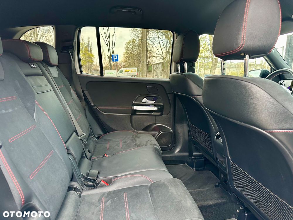 Mercedes-Benz GLB 200 d AMG Line 8G-DCT - 15