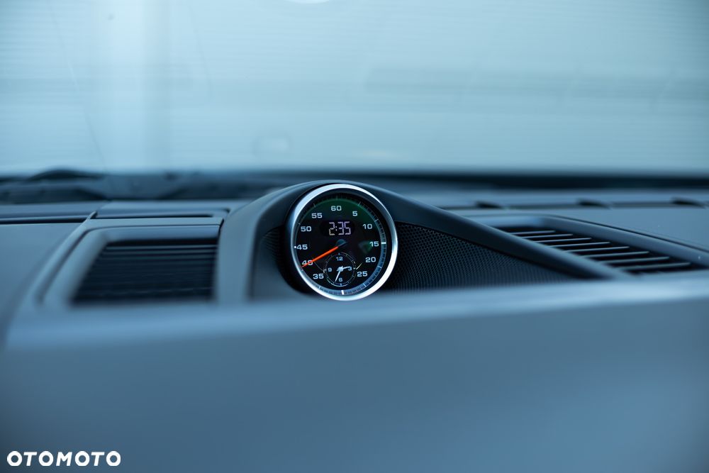 Porsche Panamera GTS PDK - 31