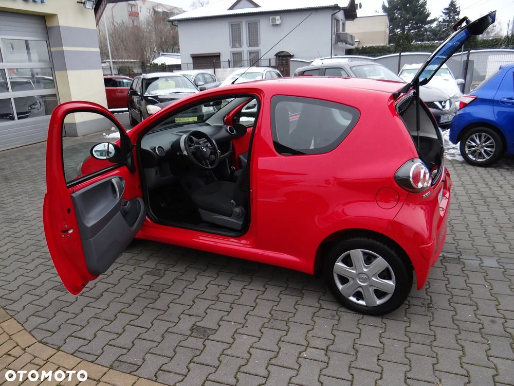 Toyota Aygo Cool&Go - 19
