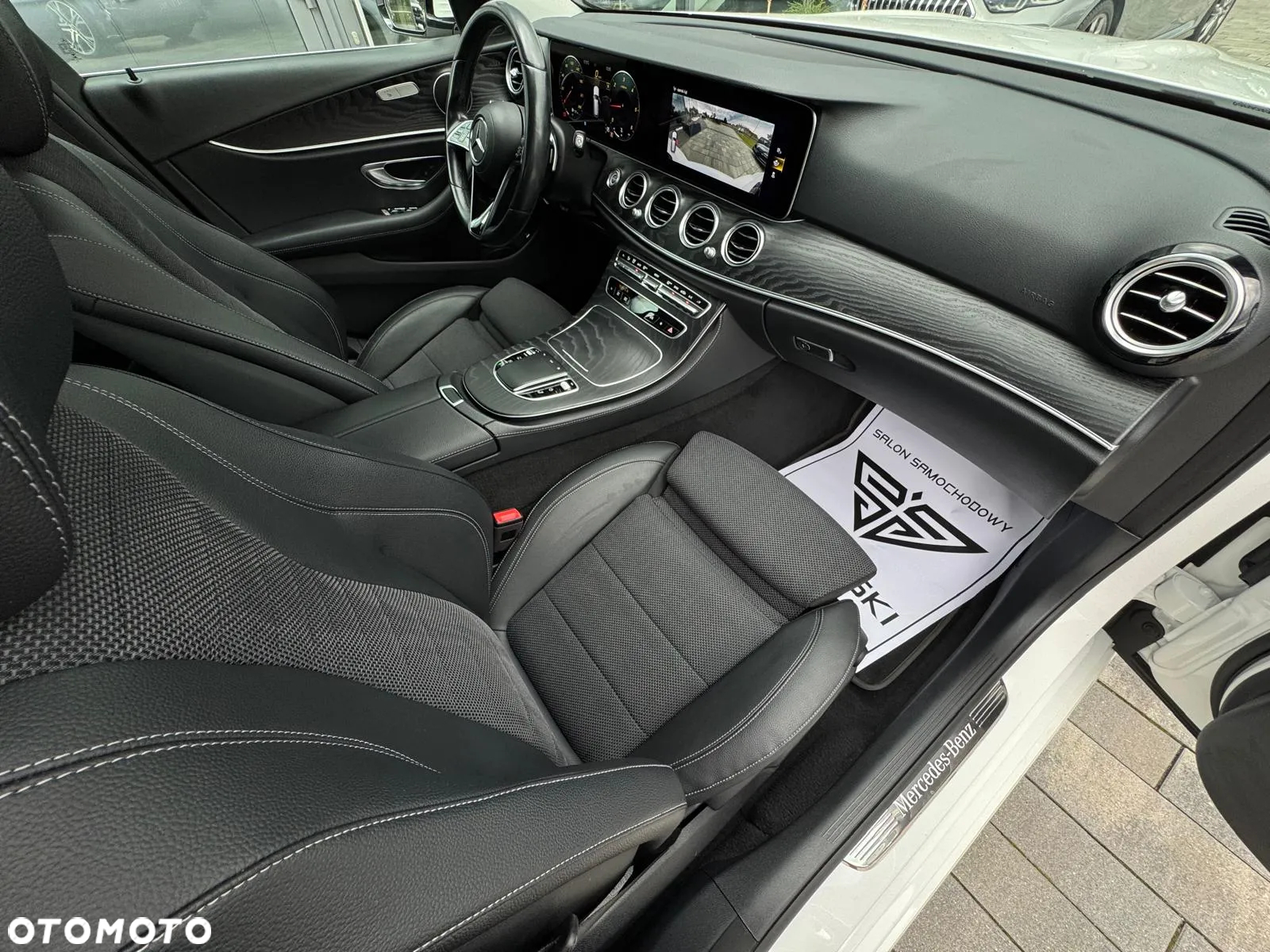 Mercedes-Benz Klasa E 200 d T 9G-TRONIC Avantgarde - 19