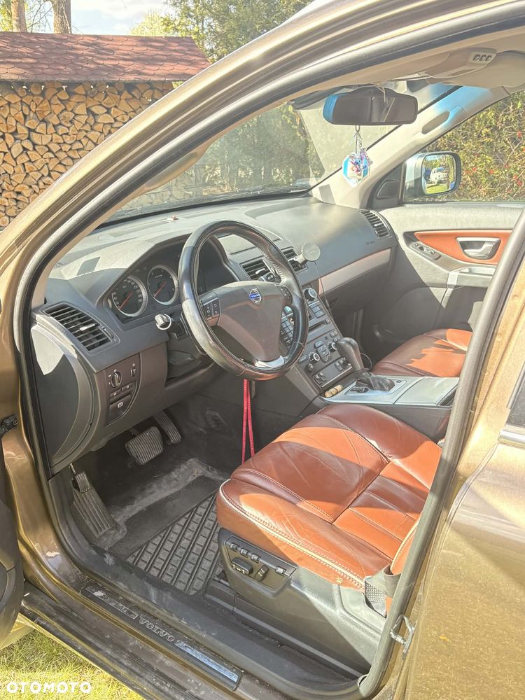 Volvo XC 90 D5 AWD Momentum - 9