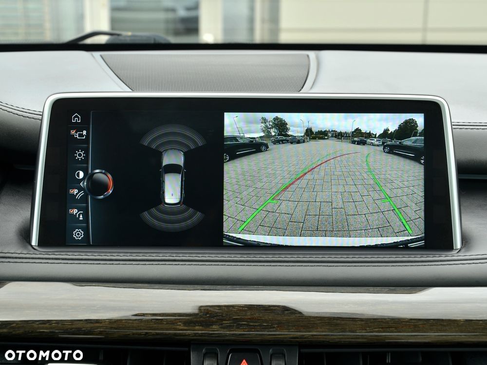 BMW X5 xDrive30d - 29