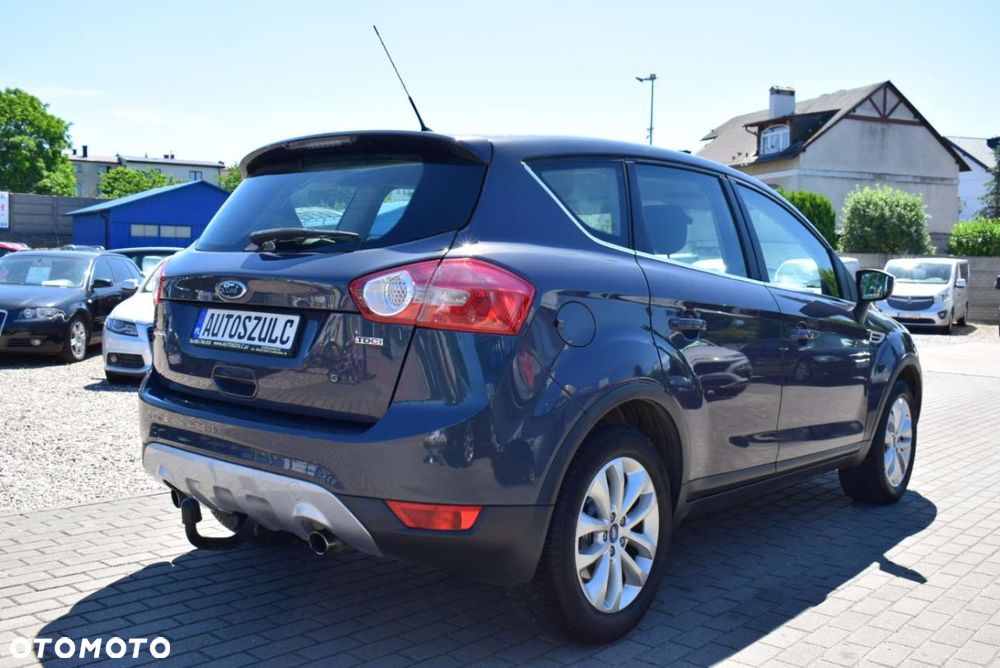 Ford Kuga - 10