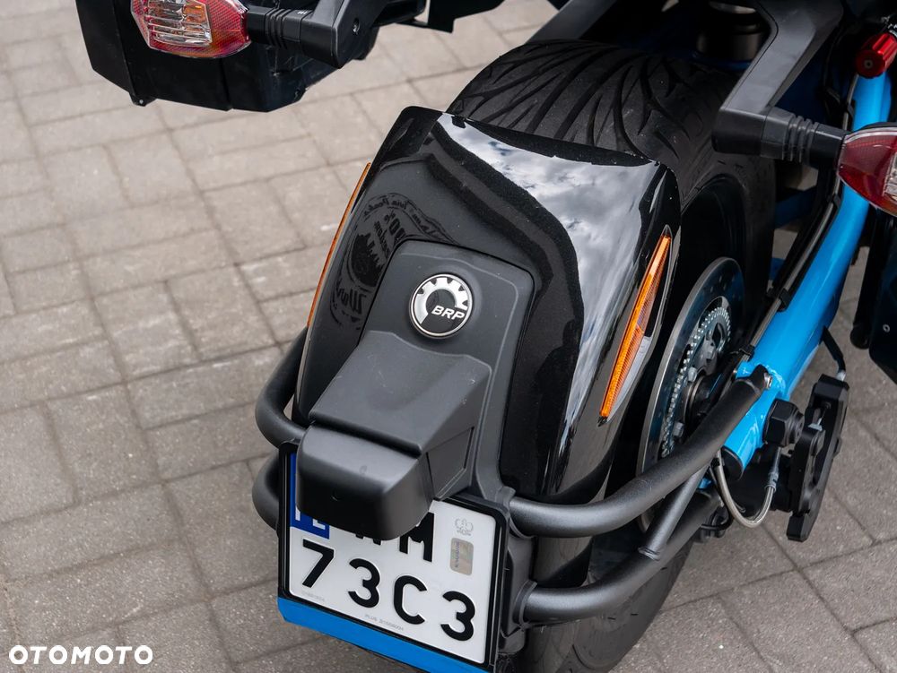 Can-Am Spyder - 28