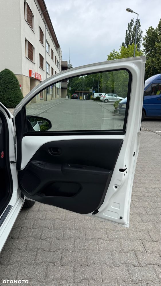 Toyota Aygo x-clusive Style Selection - 24