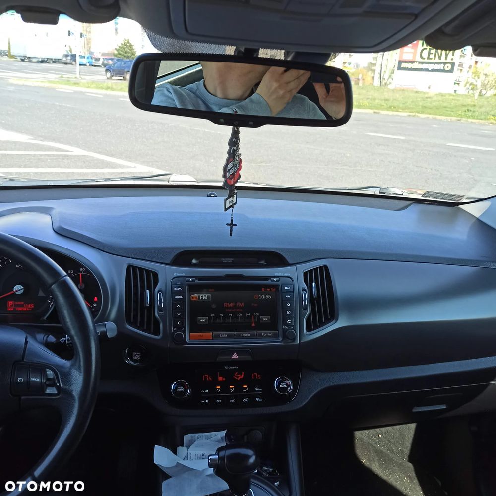 Kia Sportage 2.0 CRDI XL - 3