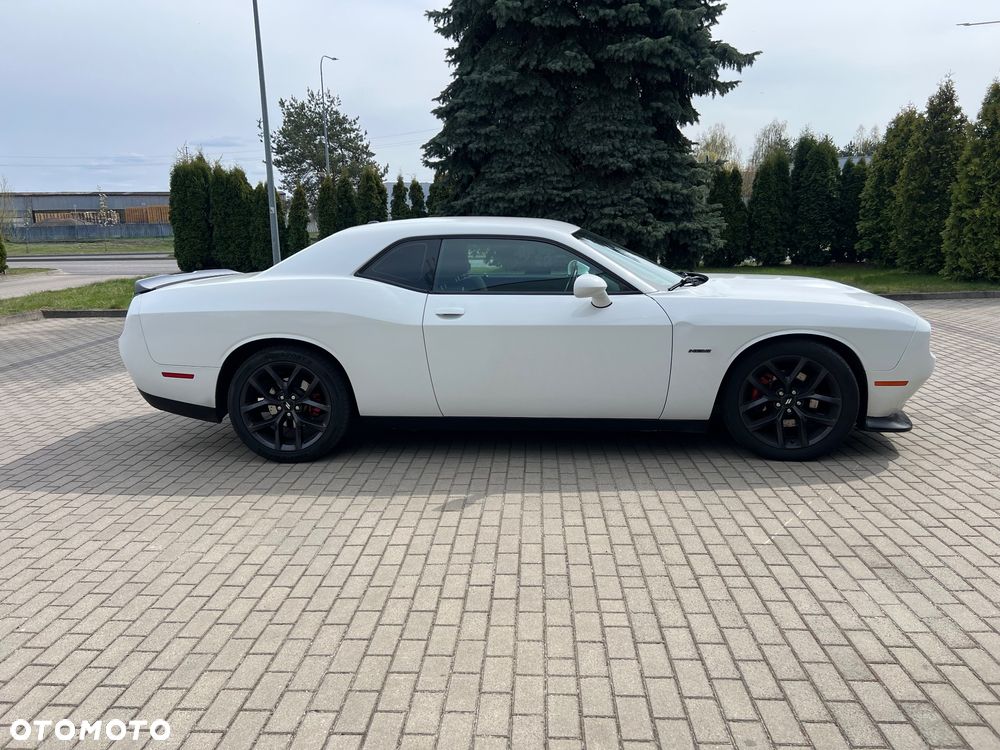Dodge Challenger 5.7 R/T - 6