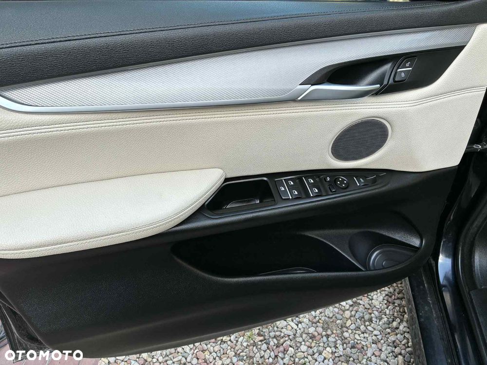 BMW X6 xDrive40d - 12
