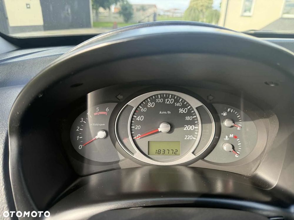 Hyundai Tucson 2.0 CRDi Premium - 8