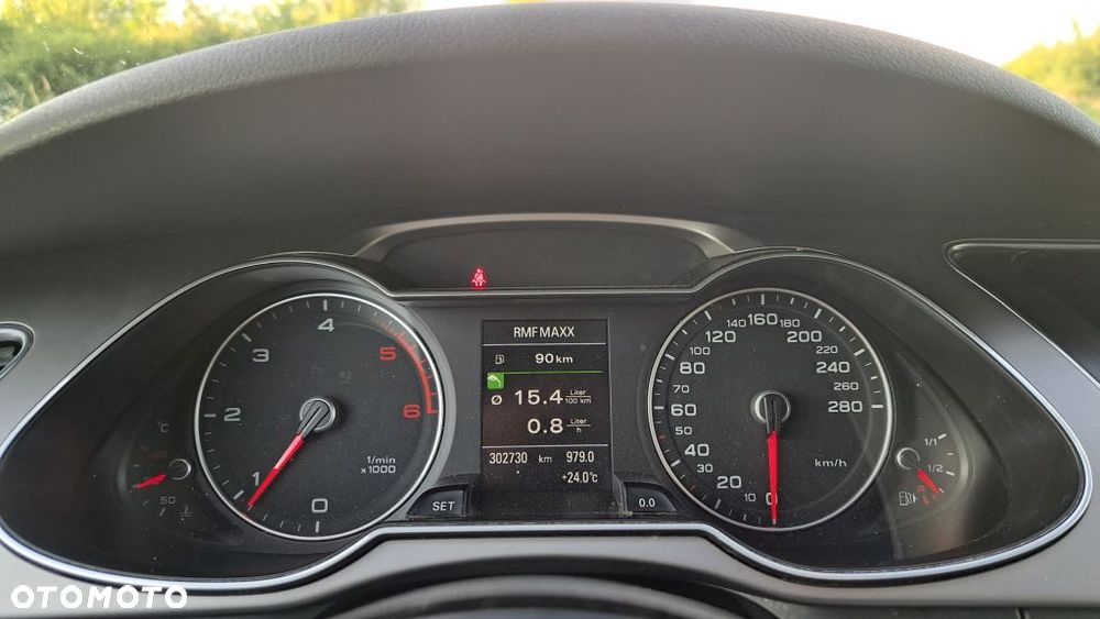 Audi A4 Avant 2.0 TDI - 19