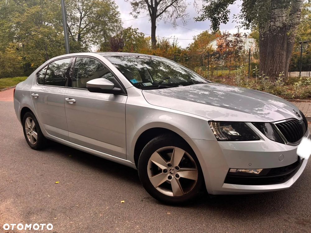 Skoda Octavia - 2