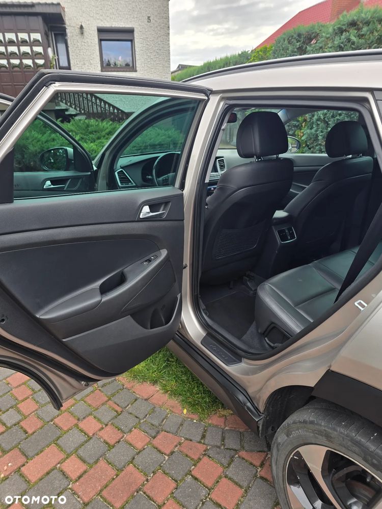Hyundai Tucson - 30
