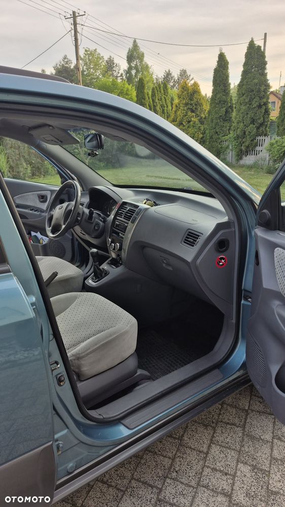 Hyundai Tucson 2.0 Comfort 2WD - 9