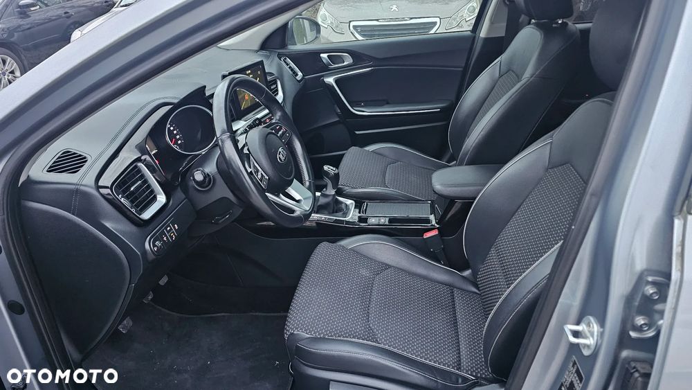 Kia Ceed SW 1.6 CRDi Spirit - 14