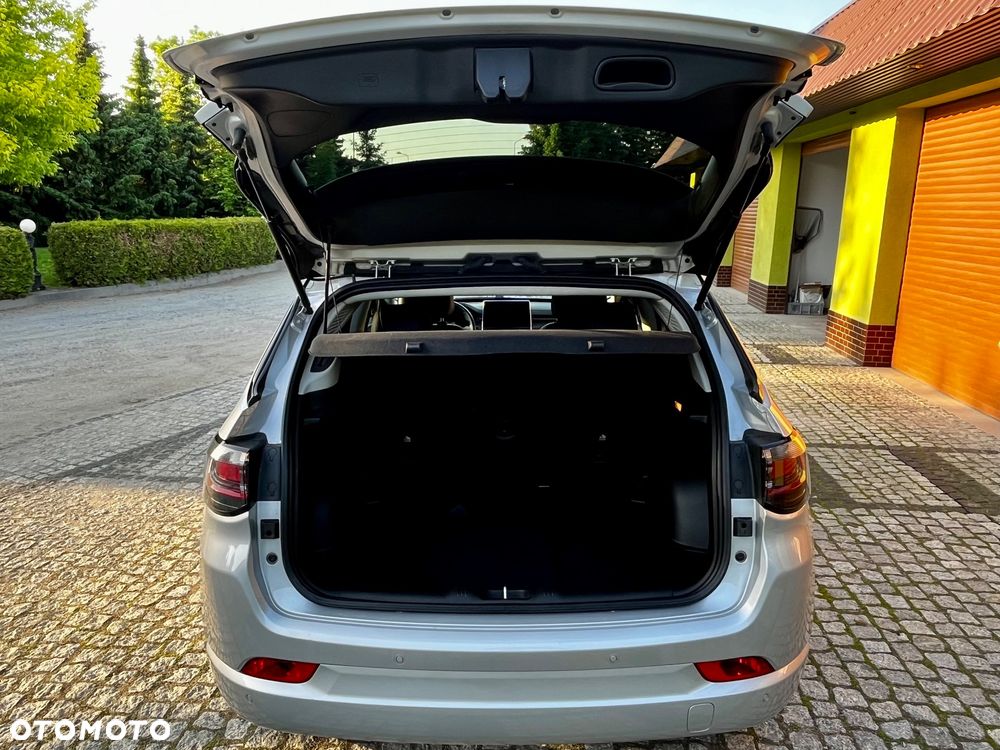Jeep Compass 1.5 T4 mHEV Summit Winter Edition FWD S&S DCT - 33