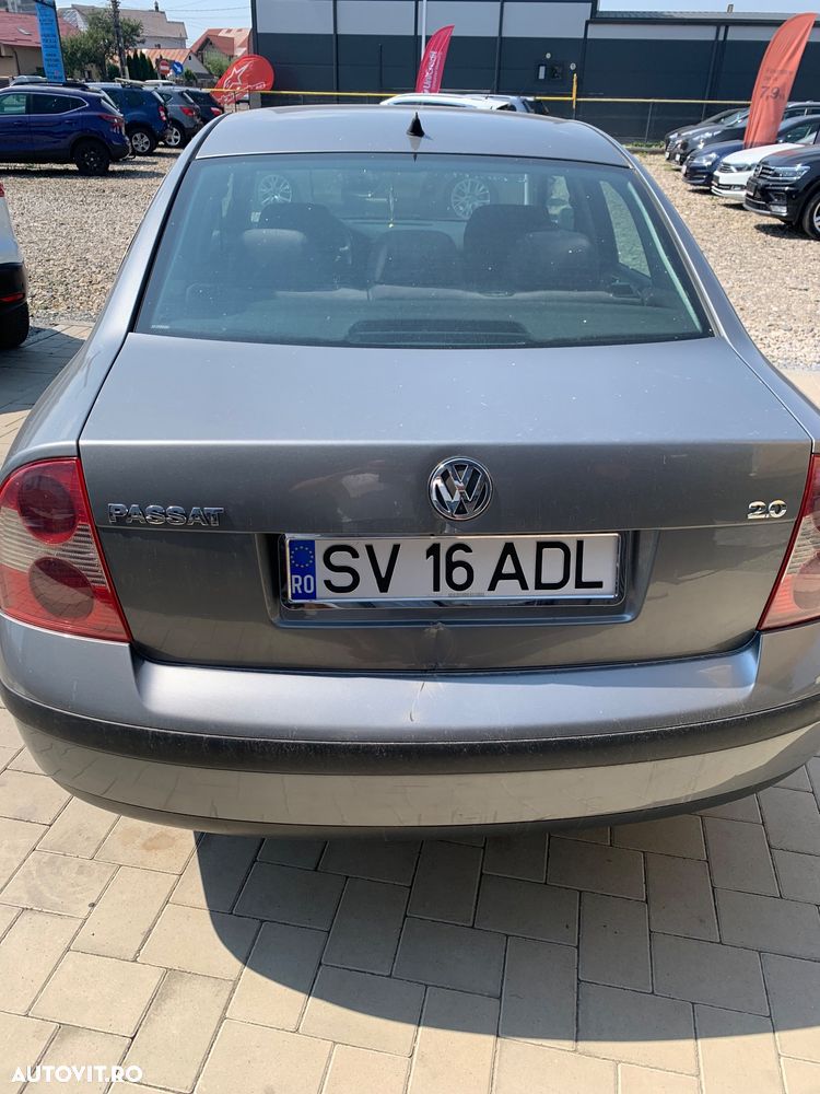 Volkswagen Passat 2.0 5V - 3
