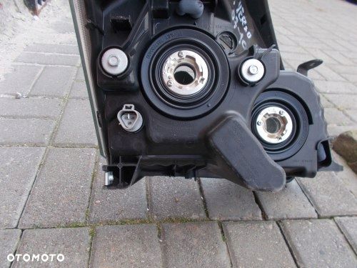 TOYOTA COROLLA VERSO LIFT 07- CIEMNA LEWA PRZEDNIA LAMPA ORYGINAŁ - 11