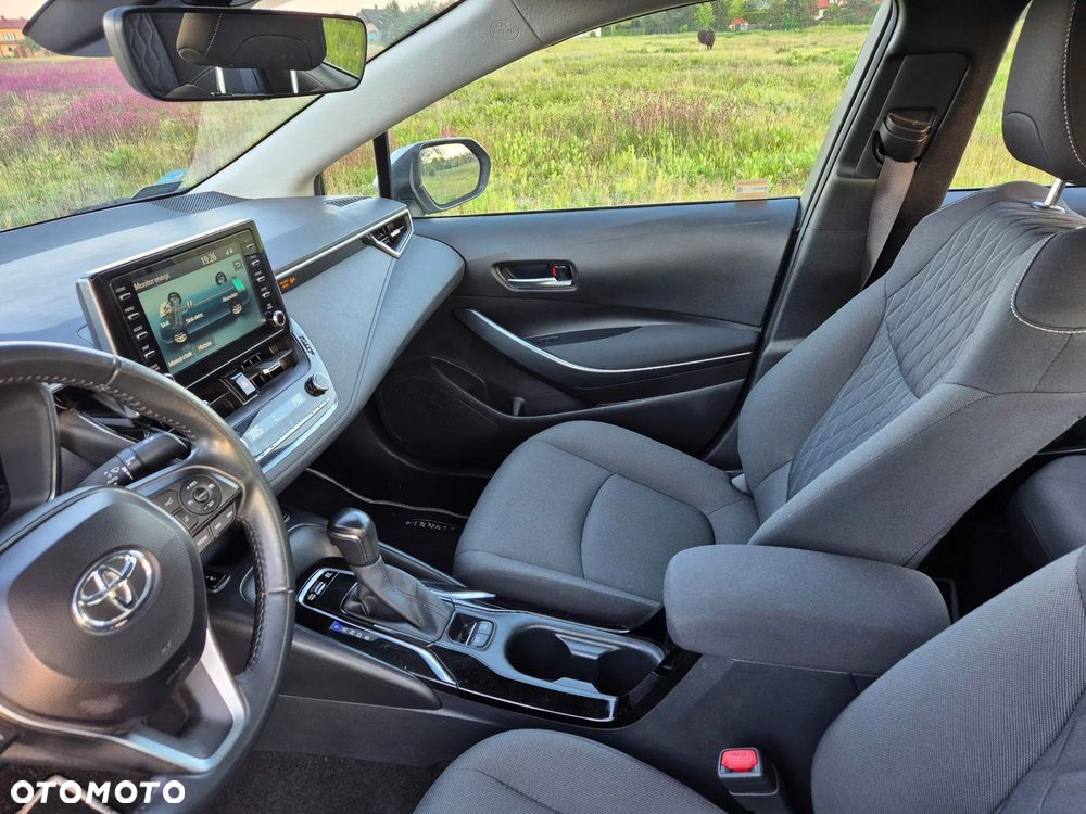 Toyota Corolla - 9