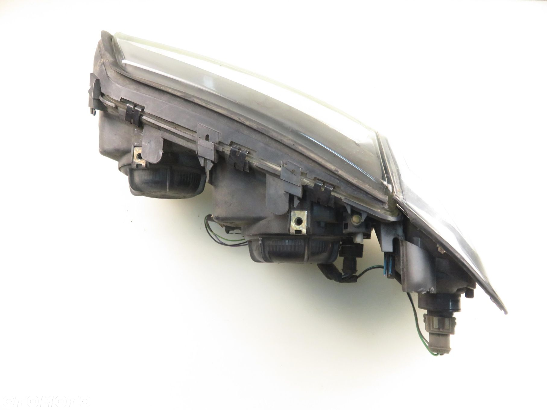 LAMPA PRAWA PRZEDNIA VOLVO S80 I - 3