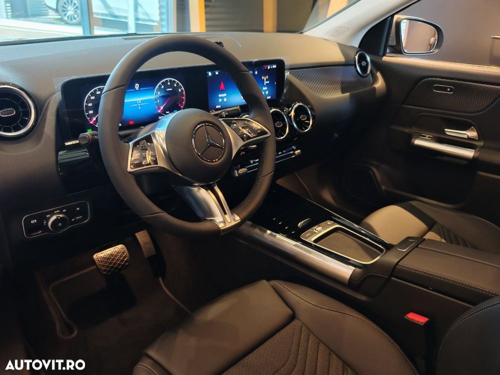 Mercedes-Benz GLA 180 MHEV - 3