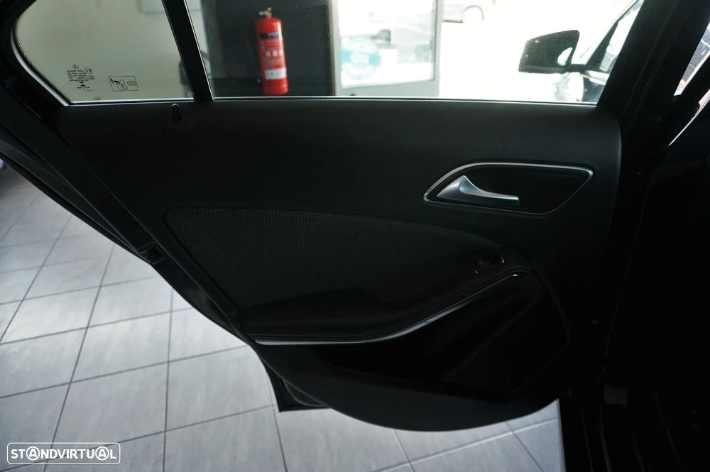 Mercedes-Benz A 180 d Urban - 26