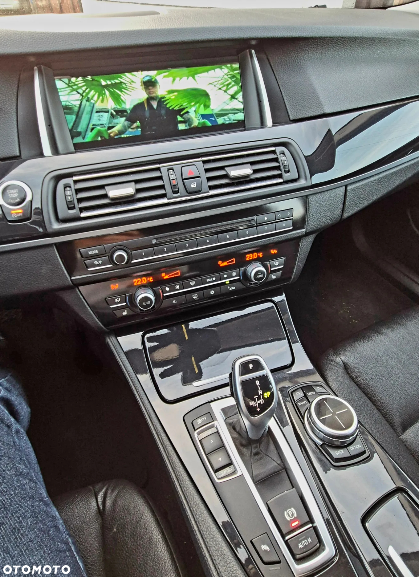 BMW Seria 5 520i Touring - 8