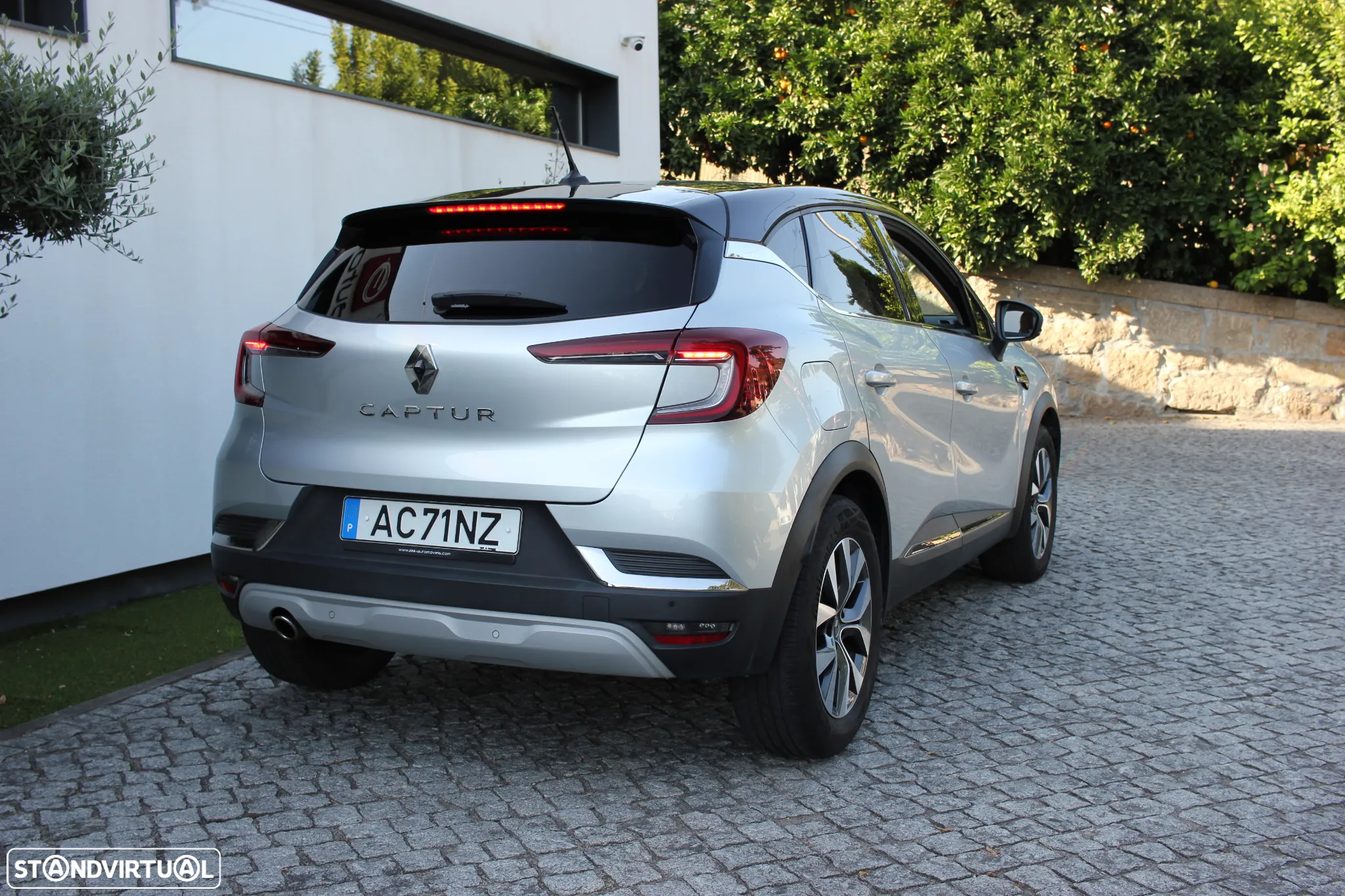 Renault Captur 1.0 TCe Exclusive - 5