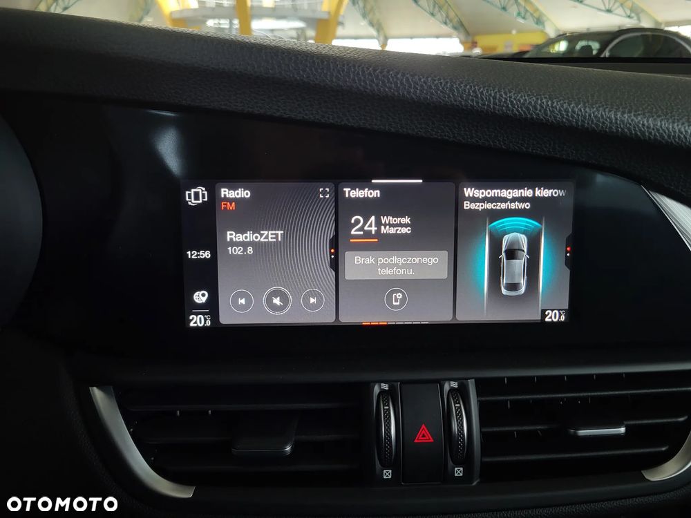 Alfa Romeo Giulia 2.0 Turbo Sprint - 24