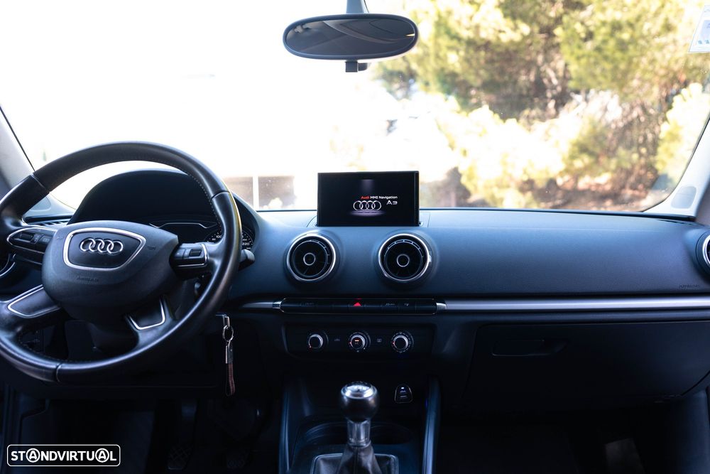 Audi A3 Sportback 1.6 TDI Sport - 17