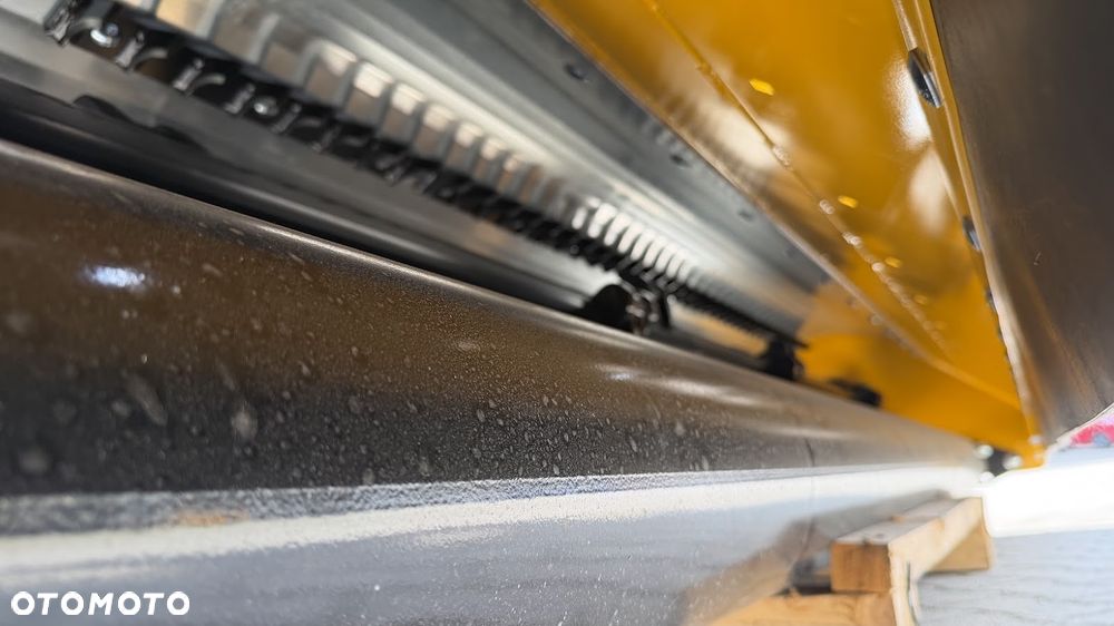 Muthing MU-M 300 Vario | Hydrauliczny przesuw | Przód / Tył | 75–160 KM - 16