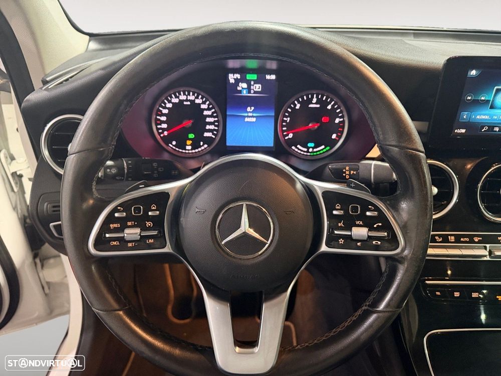Mercedes-Benz GLC 300 de 4Matic - 12