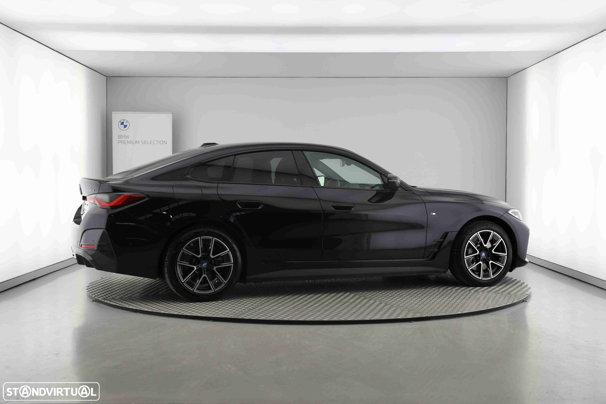 BMW i4 eDrive40 Desportiva M - 4