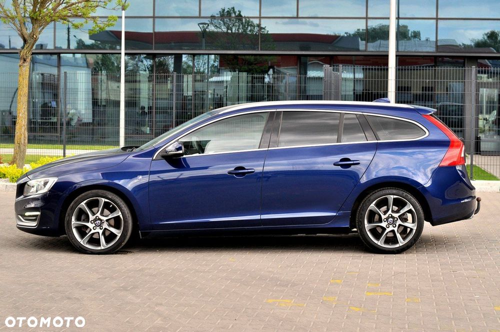 Volvo V60 D4 Ocean Race - 10