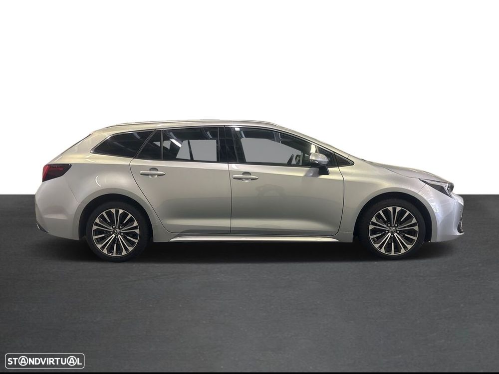Toyota Corolla Touring Sports - 14