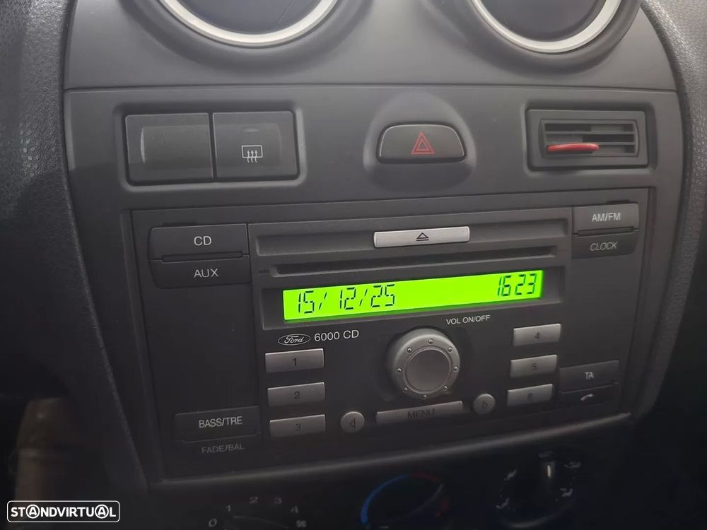 Ford Fiesta 1.4 TDCi Trend - 14