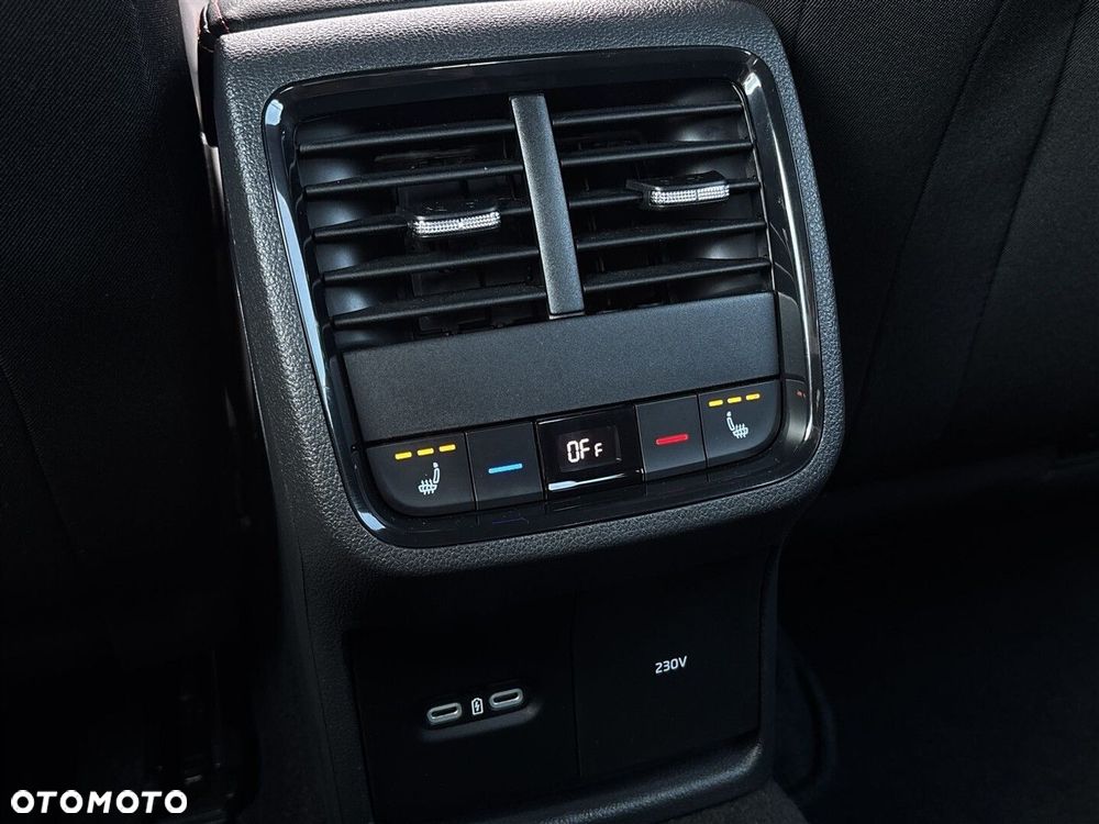 Skoda Octavia 2.0 TDI RS DSG - 34