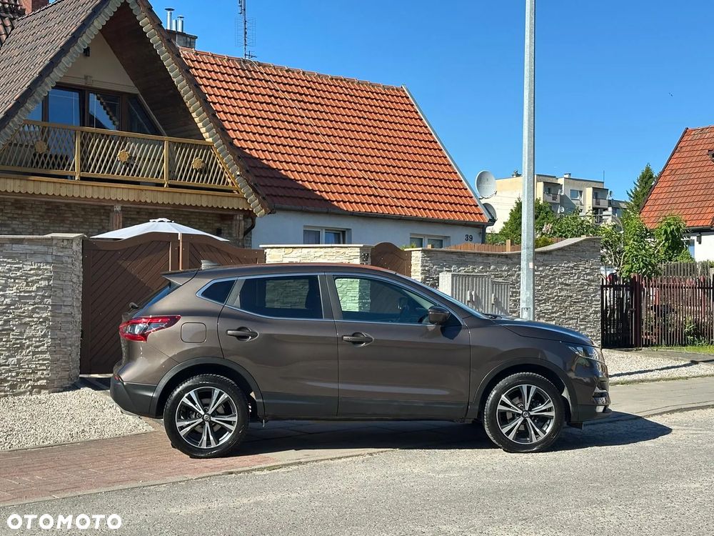 Nissan Qashqai - 22