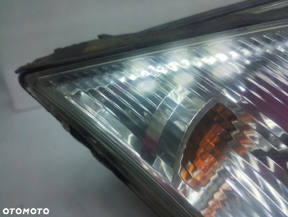 Ford Mondeo Mk3 Lampa Prawy Przód Xenon - 4