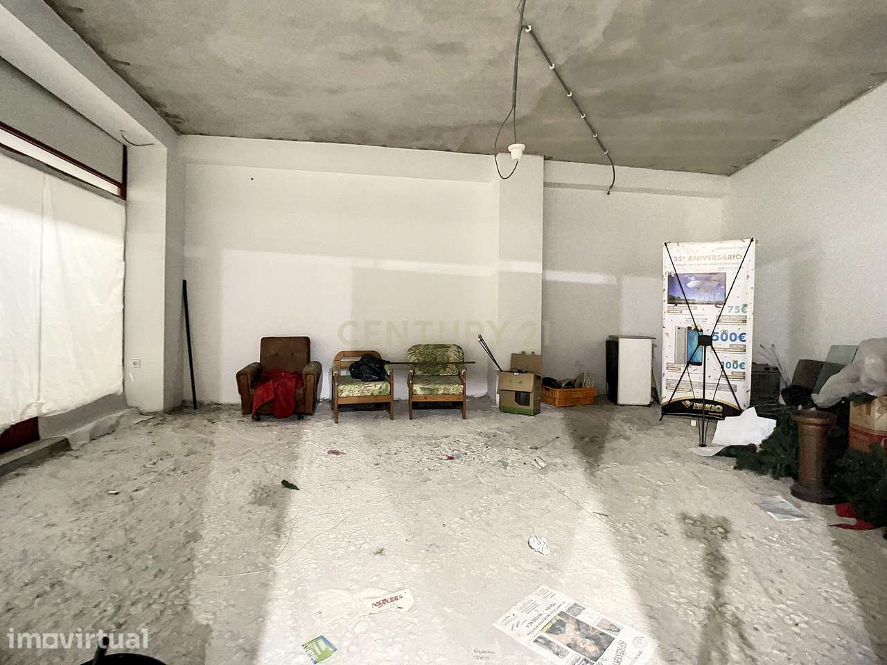 Loja no Edifício Varandas em Nazaré - Grande imagem: 3/7