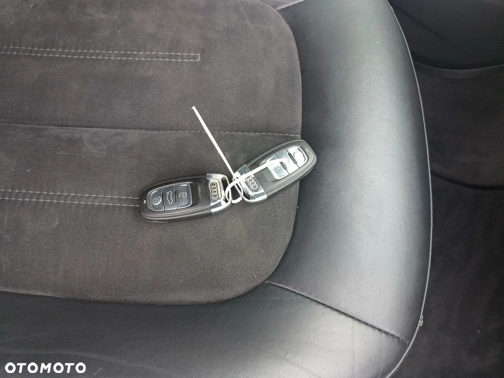 Audi A6 Avant 2.0 TDI Ultra S tronic - 27