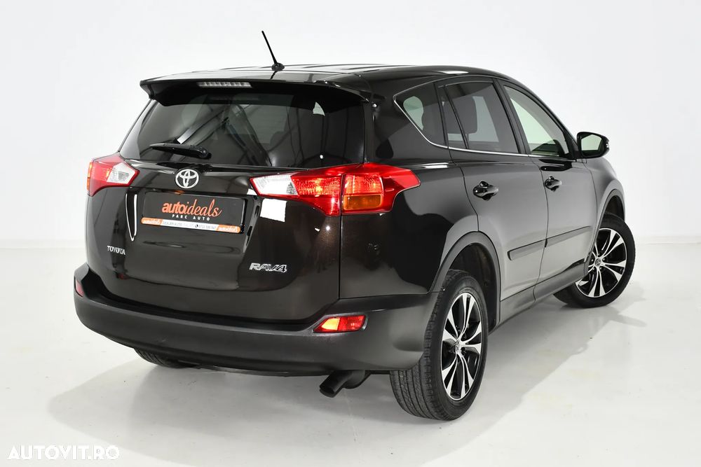 Toyota RAV4 2.0 D-4D 2WD Executive - 3